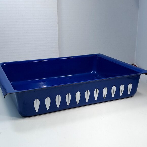CathrineHolm Norway Lotus lasagna Casserole Baking Pan Blue white Enamel Vintage